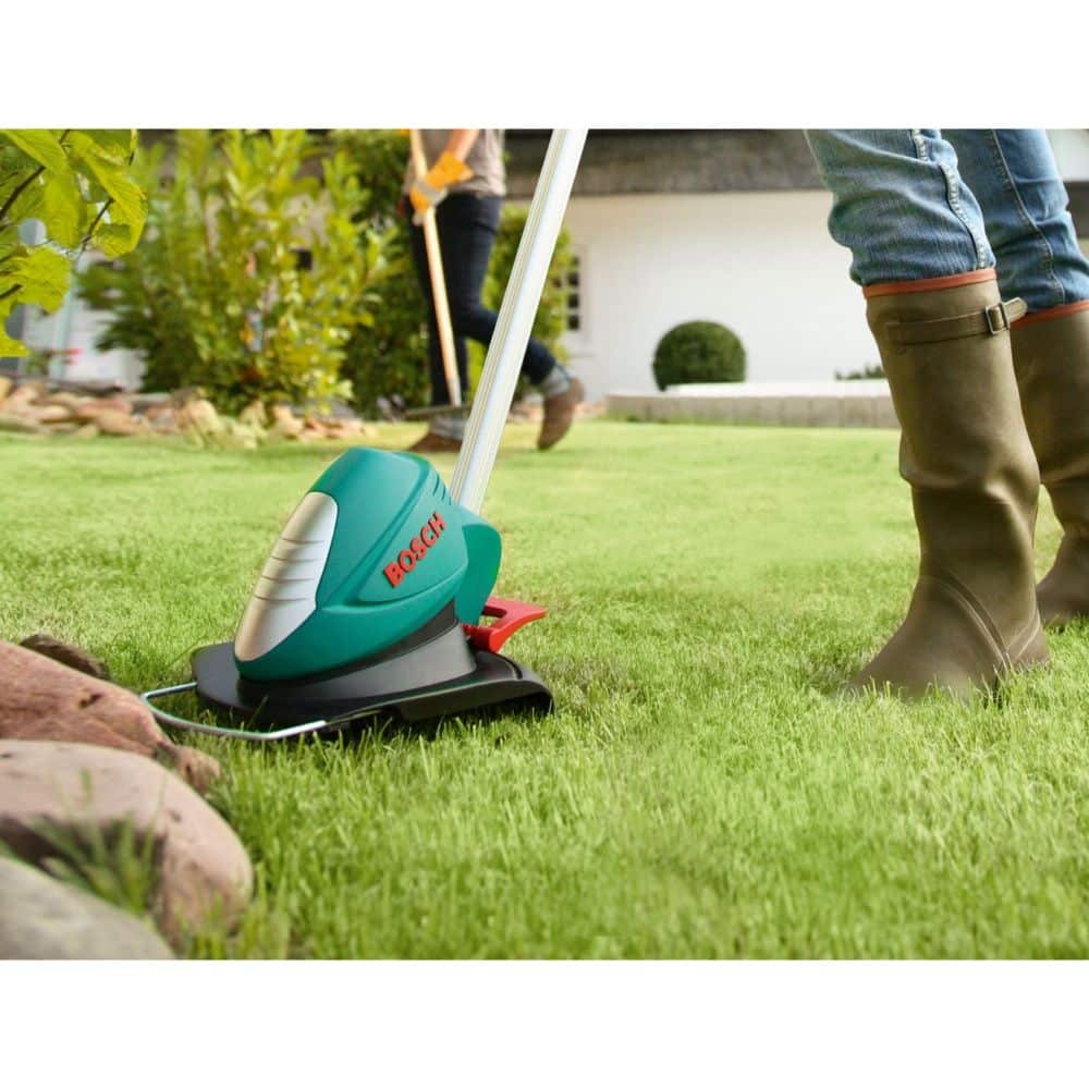 Le guide pour bien choisir votre coupebordure en ligne